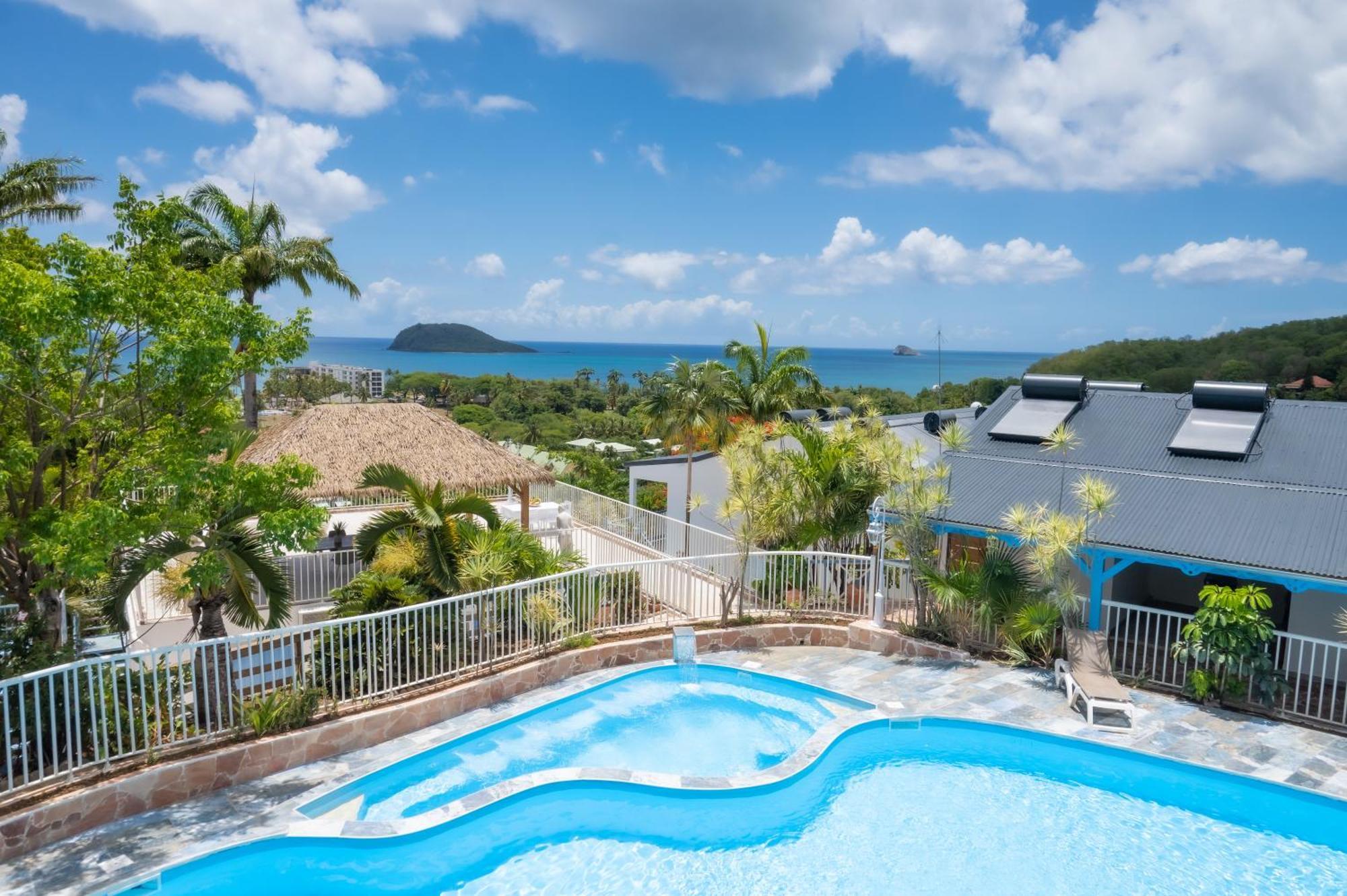 Residence Caraibes Bonheur Deshaies Extérieur photo
