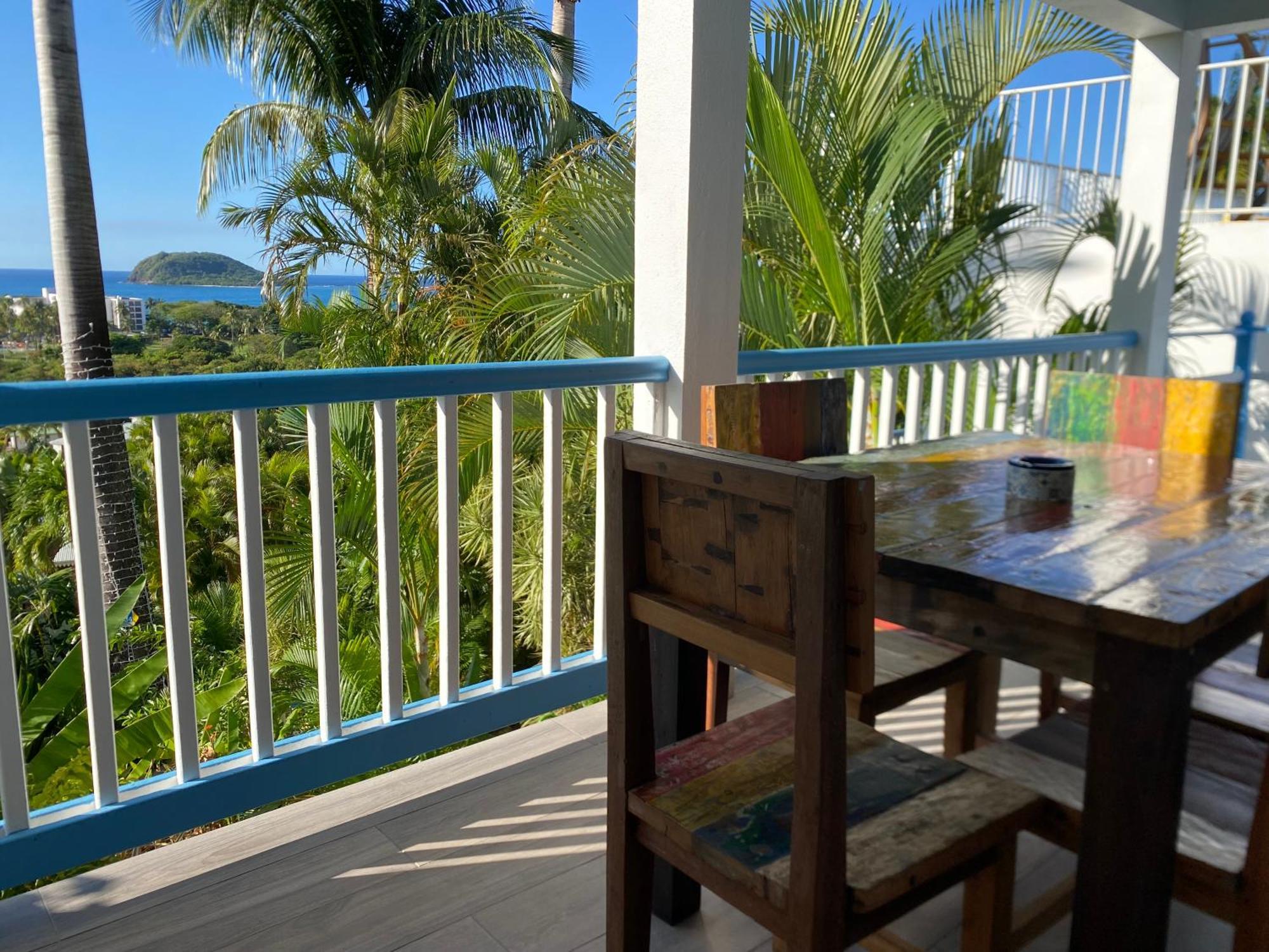 Residence Caraibes Bonheur Deshaies Extérieur photo
