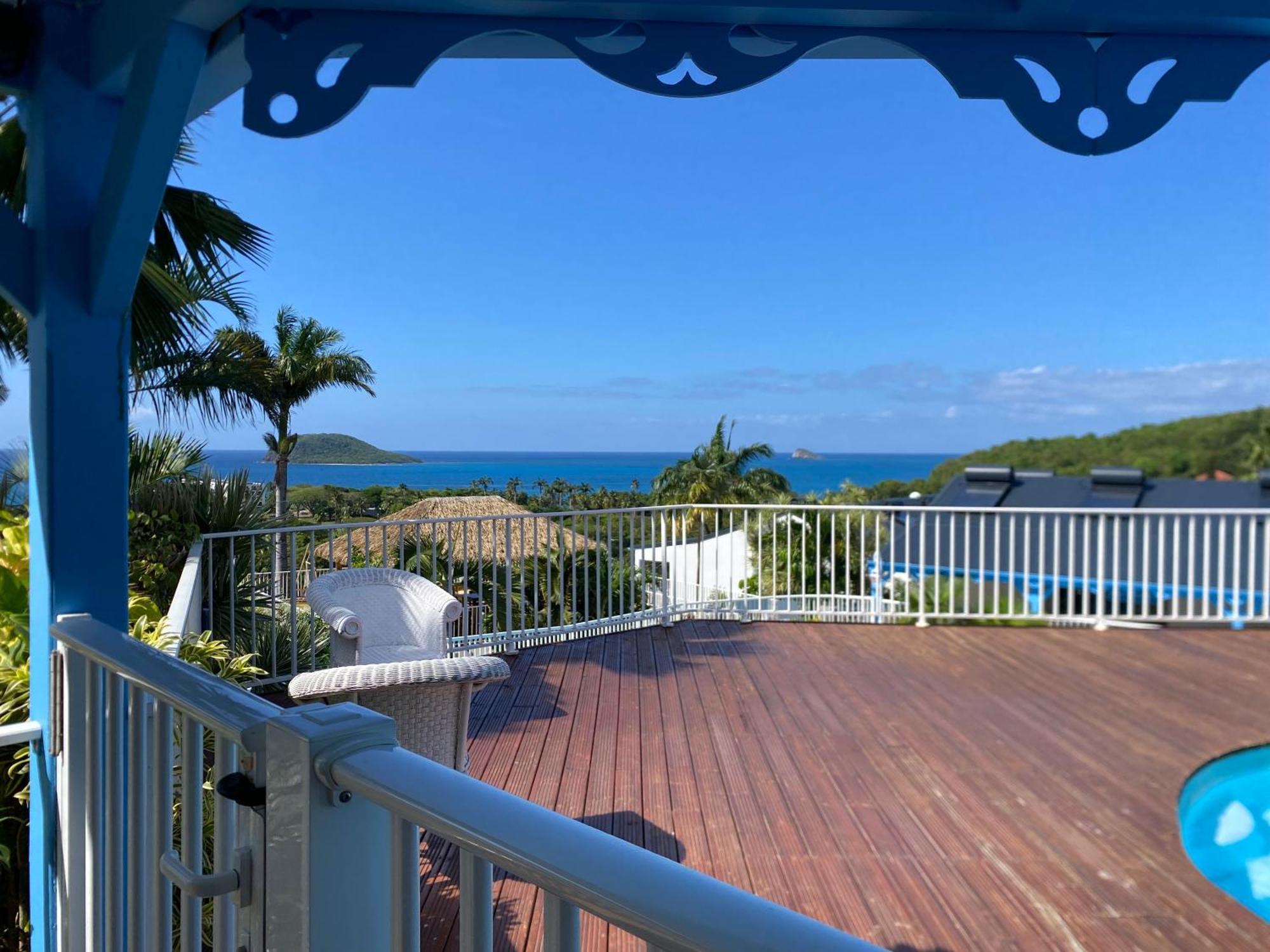 Residence Caraibes Bonheur Deshaies Extérieur photo