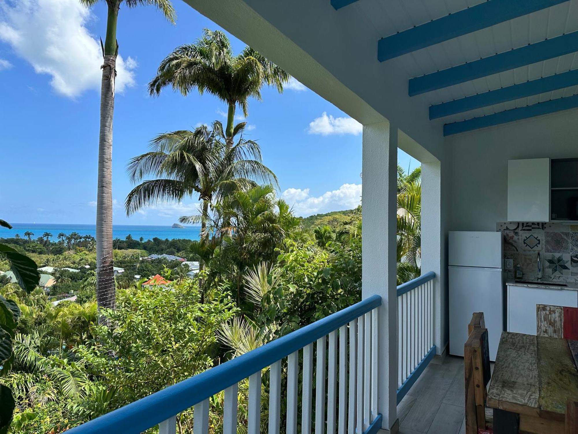 Residence Caraibes Bonheur Deshaies Extérieur photo